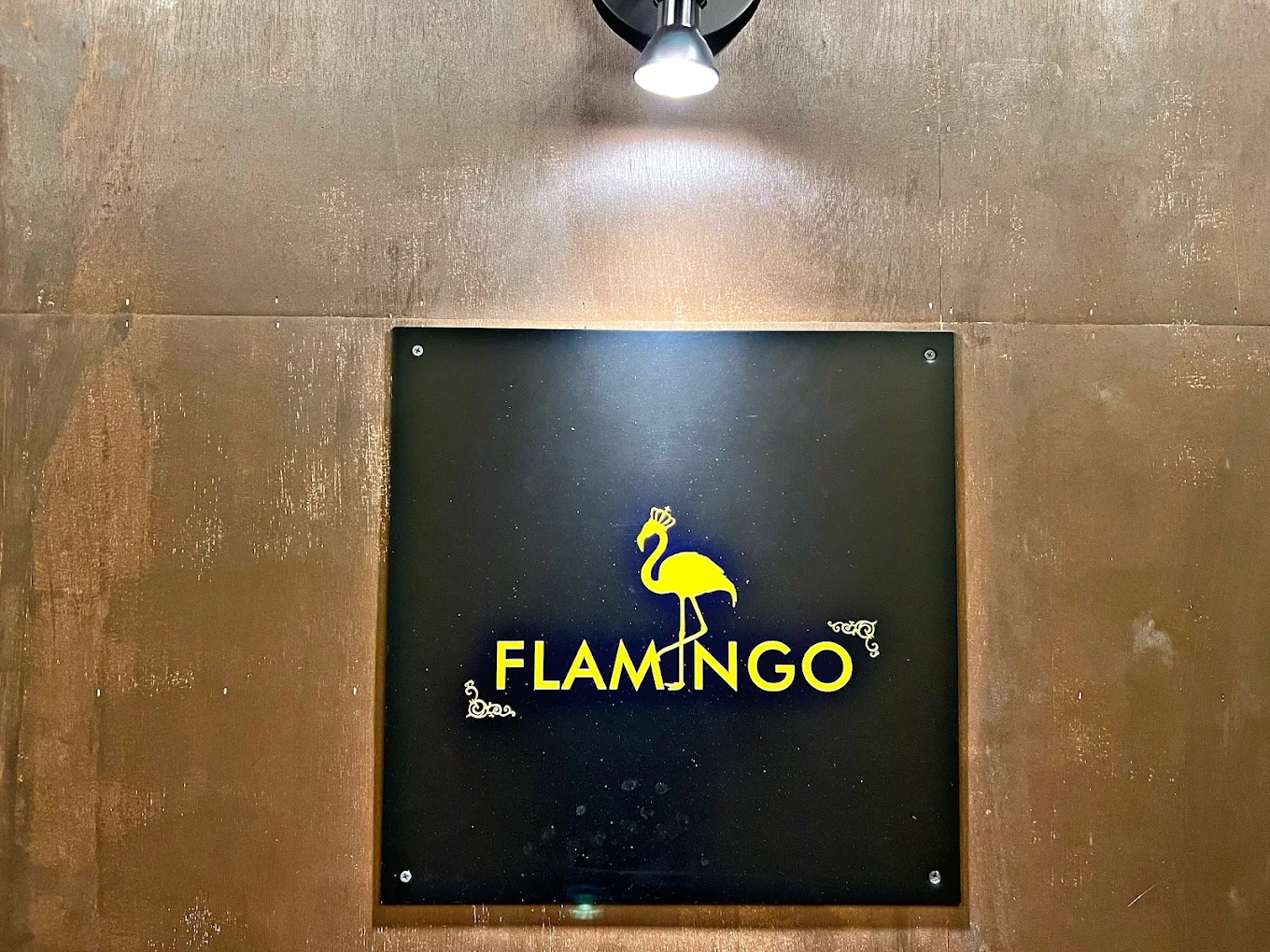 Amusement Bar Flamingo
